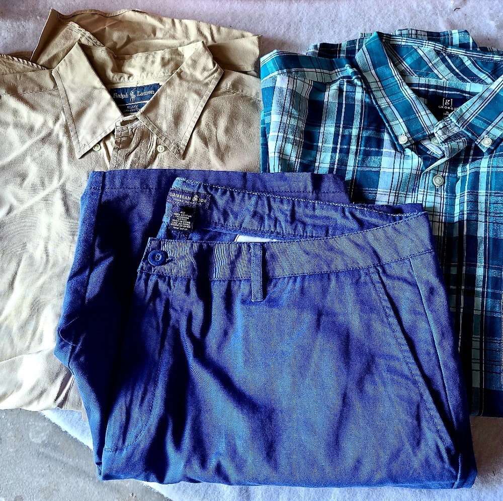2 short sleeve shirts & a pair of shorts